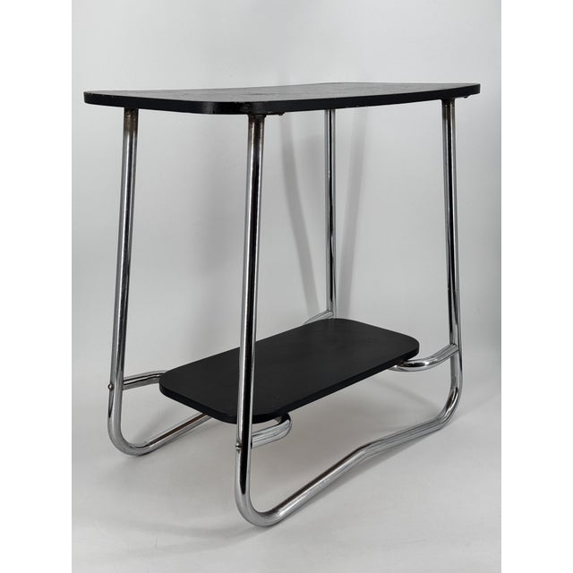 A side table * Bauhaus design * Side table * Chrome tubular frame * Design dates from the 1930s * Vintage Dimensions: 64 x...