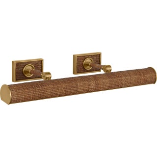 Chapman & Myers for Visual Comfort Signature Halwell 24" Picture Light in Antique-Burnished Brass and Natural Woven Rattan For Sale