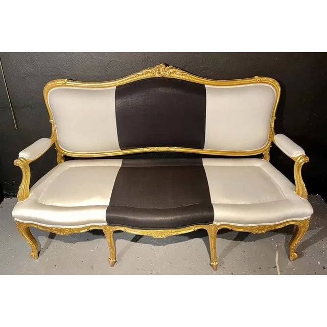 Water Gilt French Settee, Sofa or Loveseat For Sale In New York - Image 6 of 13