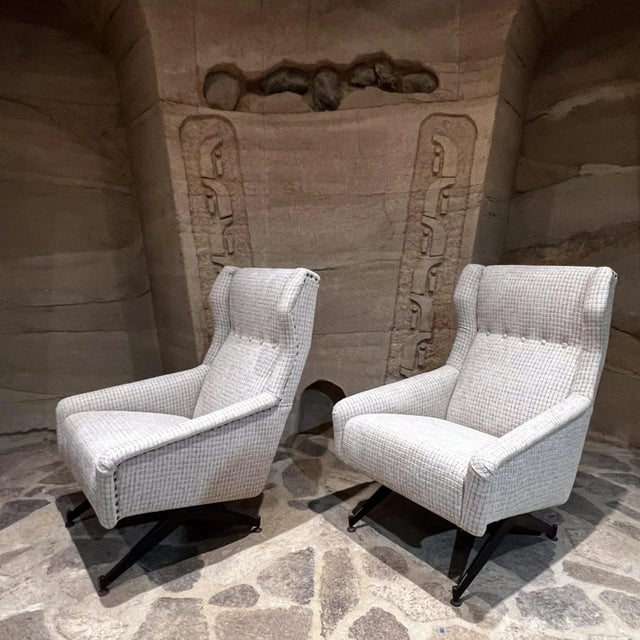 White 1960s Nello Pini for Novarredo Lounge Chairs Milan Italy For Sale - Image 8 of 10