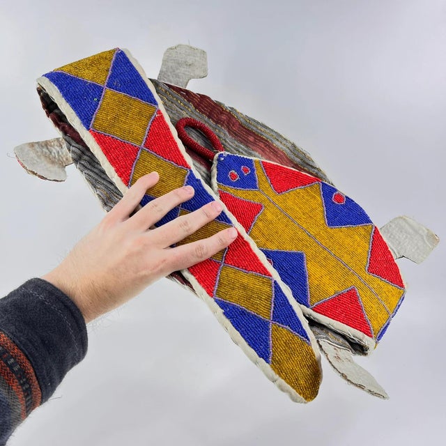 Early 20th Century Early 20th Century Yoruba Beaded Lizard Diviner's Panel Nigeria For Sale - Image 5 of 7