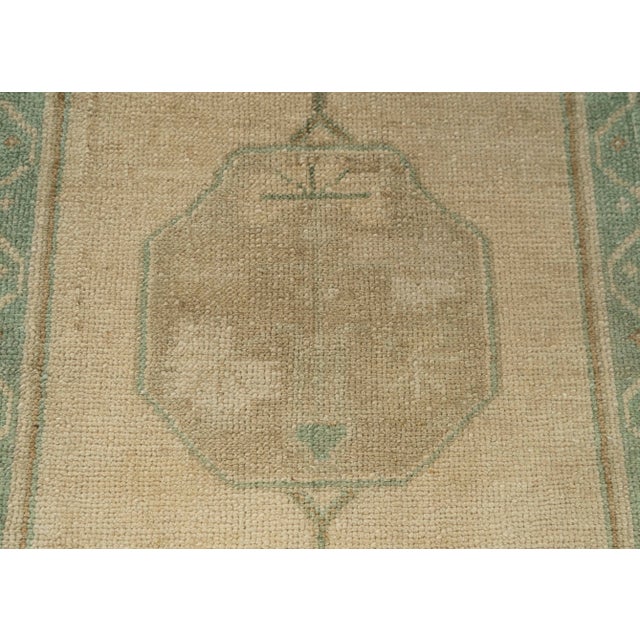 Turkish Mini Rug Oriental Hand Knotted Vintage Rug 1'7" x 2'9" #21077 For Sale - Image 4 of 8