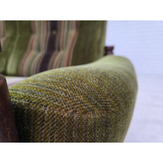 1970s Vintage Scandinavian Two-Seater Sofa in Green Furniture Velour and Beech, 1970s For Sale - Image 5 of 18