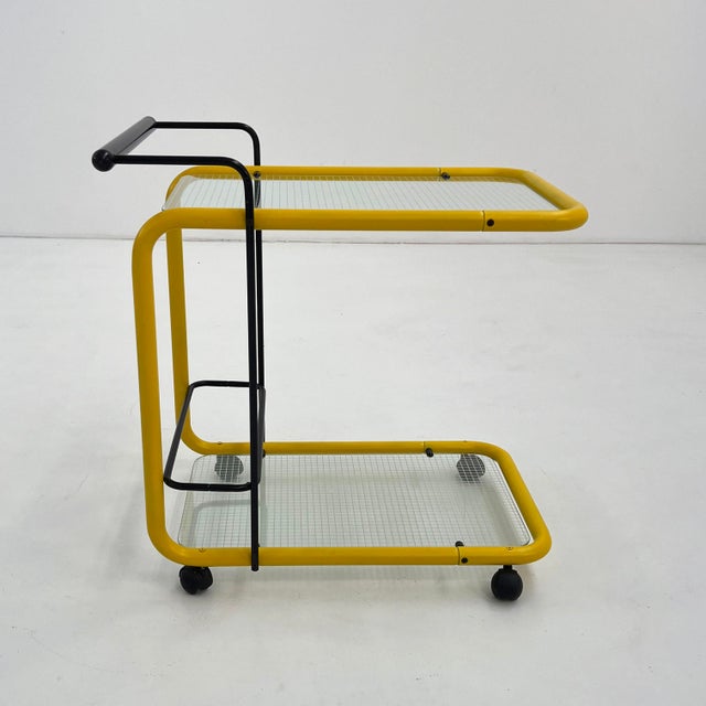 Postmodern Yellow Serving Trolley with Quaderna Pattern, 1980s, in Good conditions. Designed 1980 to 1989