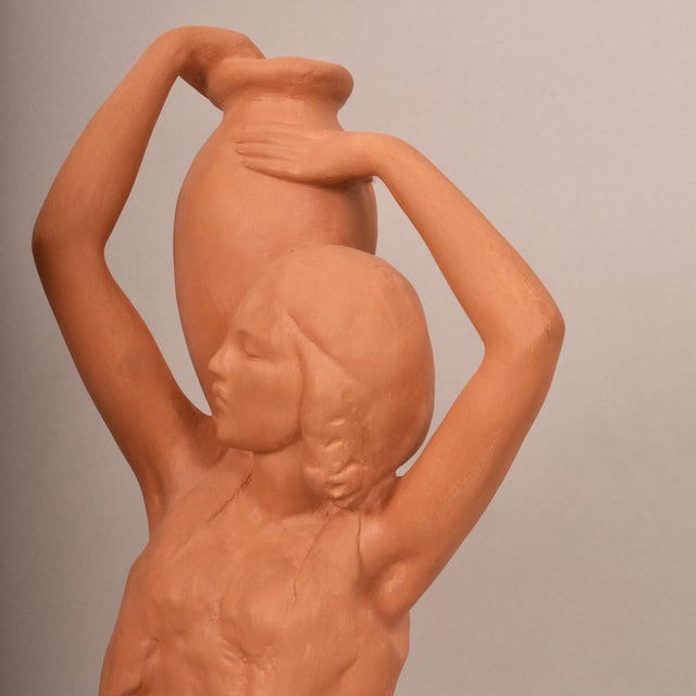 1930s Amedeo Gennarelli, Art Deco Sculpture of Two Young Women with Amphora, 20th Century, Terracotta For Sale - Image 5 of 12
