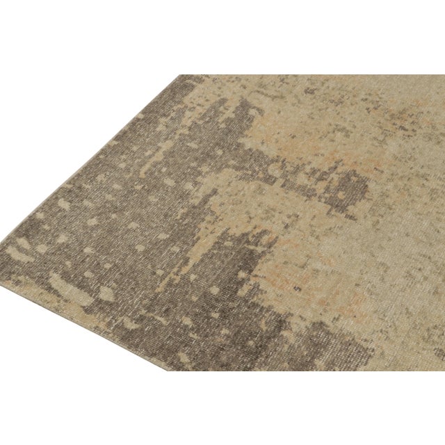 2010s Distressed Style Modern Rug in Beige-Brown Abstract Pattern by Rug & Kilim For Sale - Image 5 of 7