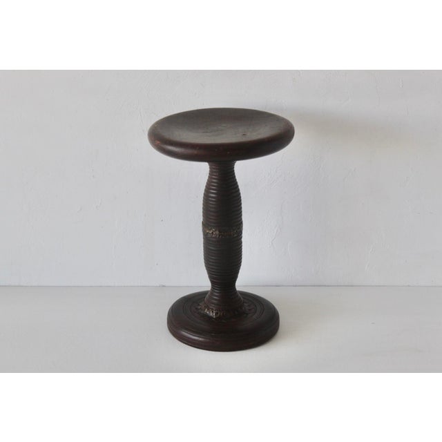 French Style Mid-Century Turned Pedestal Stool Plant Stand Vintage Mid-Century For Sale - Image 9 of 17