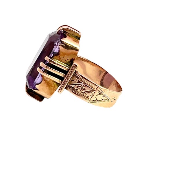 Late 19th Century Antique Victorian 10k Rose Gold Amethyst Solitaire Ring, Size 4.75 For Sale - Image 5 of 5