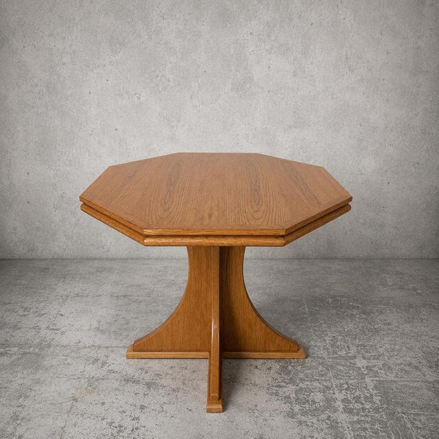 Details * Style: Arts & Crafts * Material: Oak veneer top with oak construction * Shape: Octagonal top * Base: Pedestal...