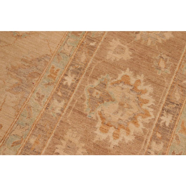 1990s Classic Ziegler Tan Brown Hand-Knotted Wool Rug - 9'11'' X 13'8'' For Sale - Image 4 of 8