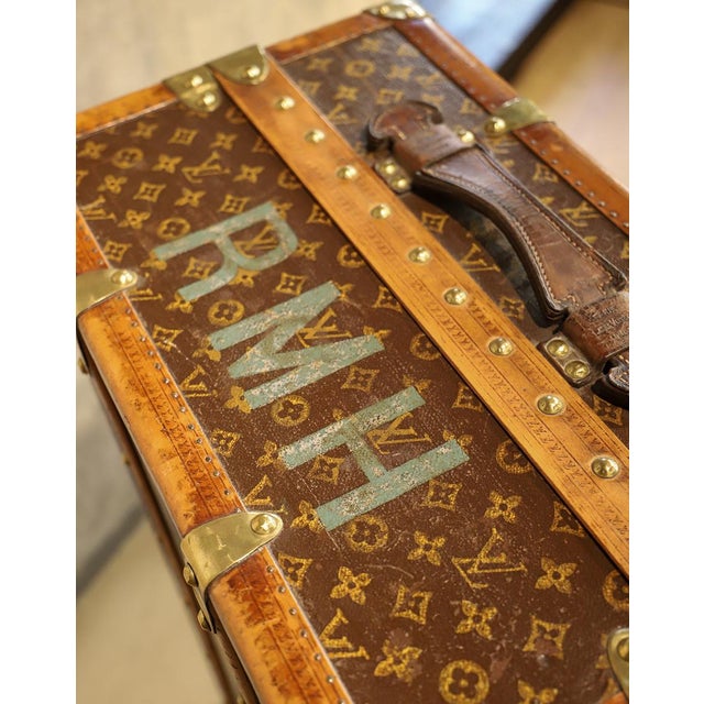 Wardrobe Trunk from Louis Vuitton, 1927 For Sale - Image 14 of 18