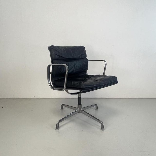 Black Black Leather Soft Pad Group Chair by Charles and Ray Eames for Herman Miller, 1960s For Sale - Image 8 of 8
