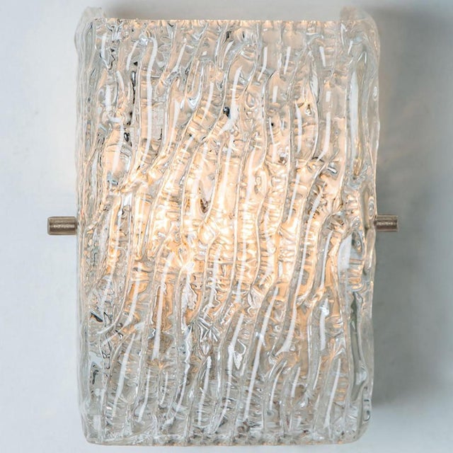 Textured Ice Glass Gold Wall Lights attributed to J. T. Kalmar for Kalmar, 1970s, Set of 2 For Sale - Image 3 of 14