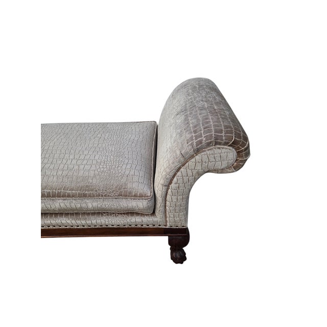 Beautiful window bench is in excellent condition. This is 100 percent Ralph Lauren. The previous owner had the item...