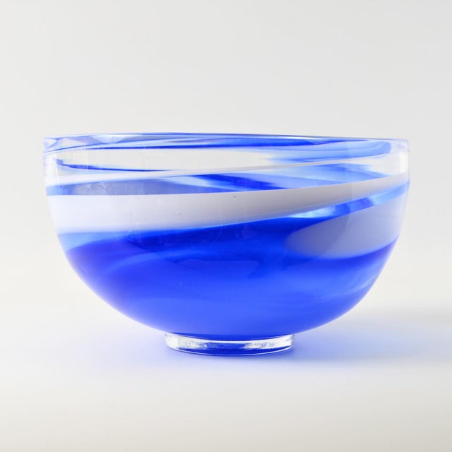 Blue and White Studio Glass Bowl by Maibritt Jönsson & Pete Hunner for Baltic Sea Glass, 1989, in Very Good conditions....