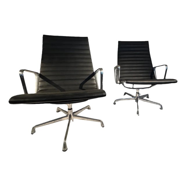 Vintage Eames Lounge Chairs Pair Black Leather Post 1985 For Sale