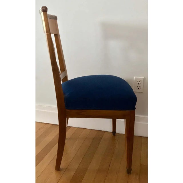 Early 19th Century Biedermeier Chairs, 1820, Walnut - Set of 4 For Sale In Boston - Image 6 of 10