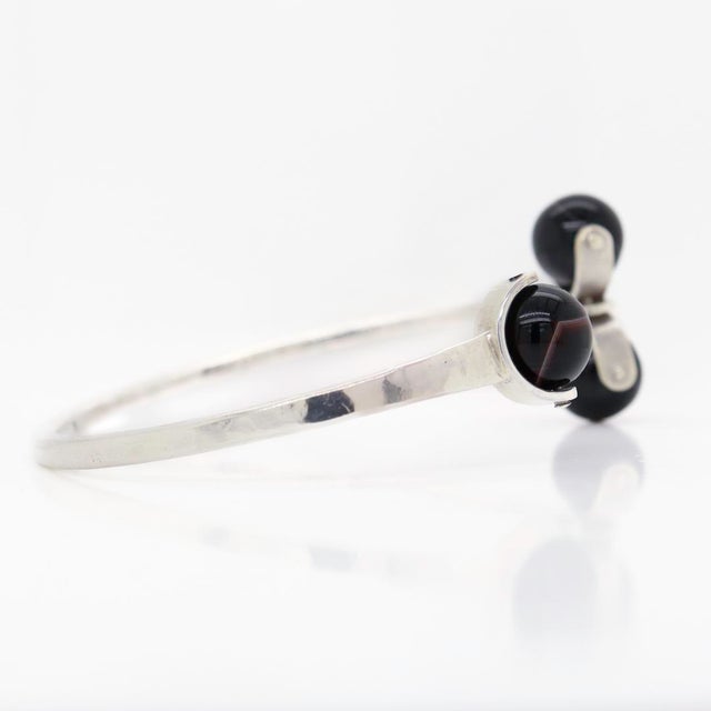 Modernist Sterling Silver & Banded Agate Bead Cuff Bracelet For Sale - Image 9 of 12