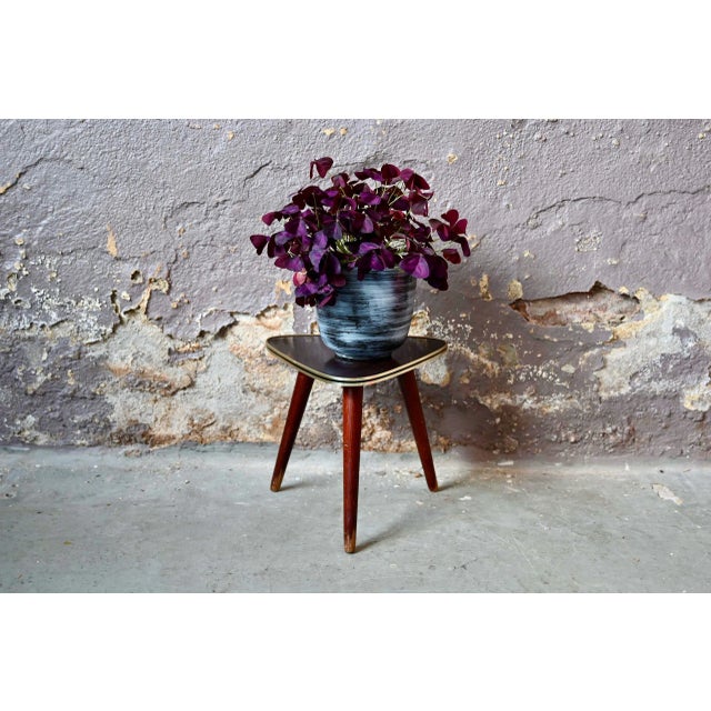 Beige Vintage Tripod Plant Stand, 1960s For Sale - Image 8 of 8