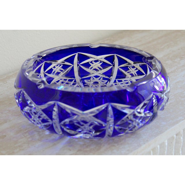 Vintage Cobalt Blue Cut-to-Clear Crystal Ashtray – Geometric Starburst Design – 8" For Sale In Naples, FL - Image 6 of 16