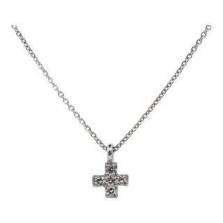 18k(750) White Gold Natural Diamond Cross Pendant Necklace With Chain For Sale