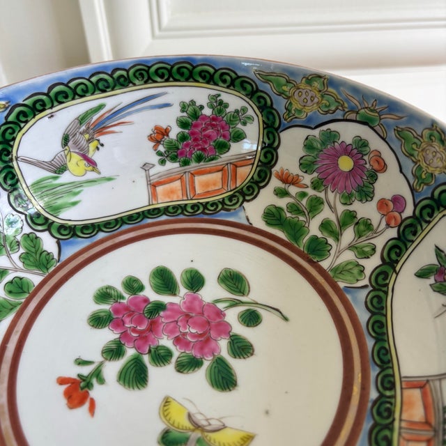 Late 19th Century Antique Chinese Famille Rose Cantonese Porcelain Decorative Console Bowl For Sale In Chicago - Image 6 of 10