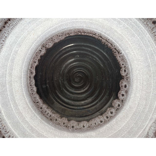 Large Art Deco German Ceramic Tripod Bowl from Karlsruher Majolika, 1940s For Sale - Image 13 of 18