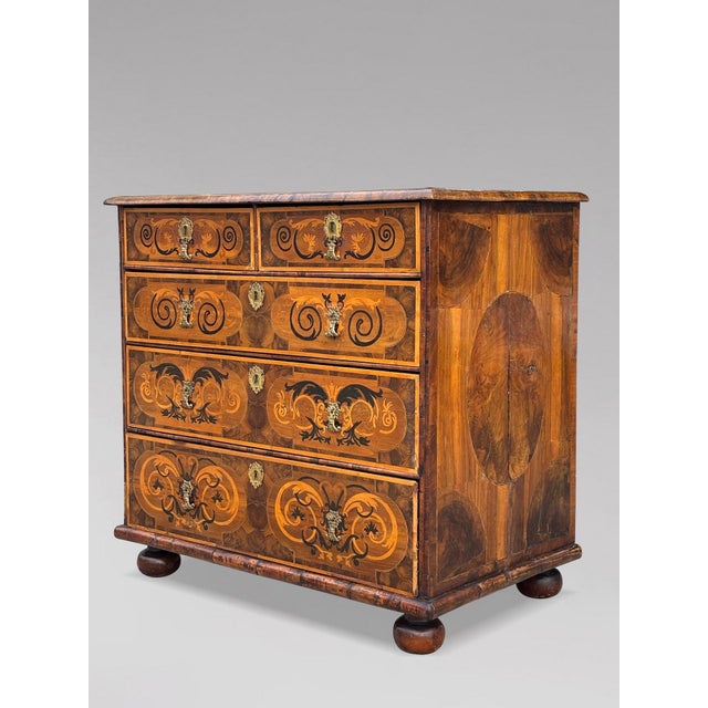 Antique William & Mary Oyster Marquetry Chest, 1680 For Sale - Image 4 of 18