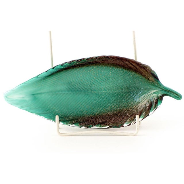Murano Art Glass Leaf Bowl by Archimede Seguso, Italy, 1950s For Sale - Image 3 of 9