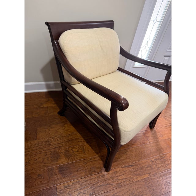 This beautiful late 20th century PALECEK lounge chair adds style to any room. Original fabric is versatile and in...