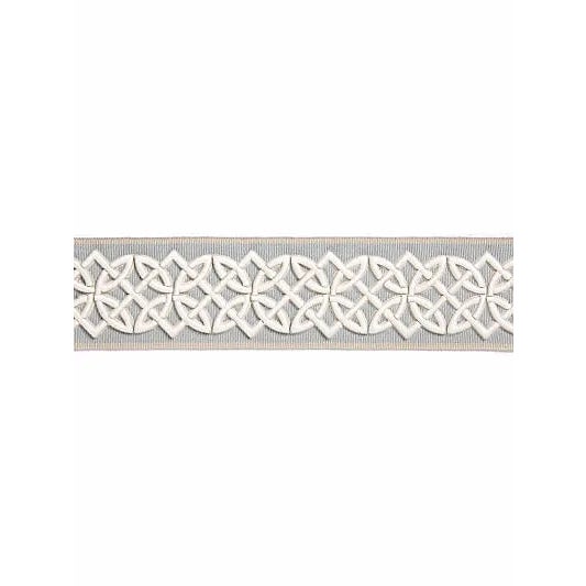 A classic Celtic knot design is embroidered with dense and raised stitching on this tape, for a very modern and...