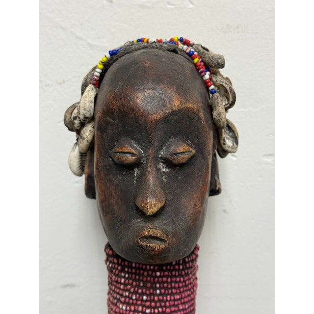 Yellow Cameroon Grassfields Bamileke Beaded Standing Figures, Pair For Sale - Image 8 of 12