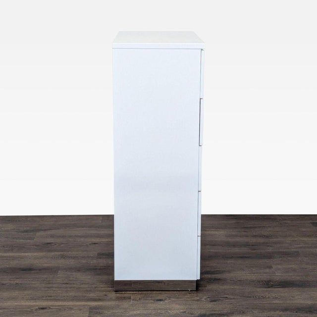 2020s Coaster Felicity Modern 5-Drawer White Chest With Chrome Handles For Sale - Image 5 of 10