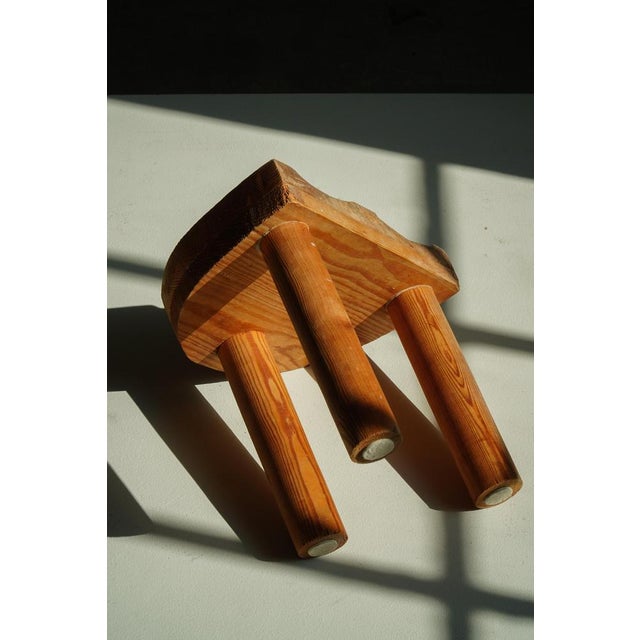 Mid-Century Swedish Folk Art Sculptural Pine Stool, 1950s For Sale - Image 10 of 17