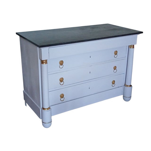 Antique French Empire Commode in Satin Guimauve with Gold Leaf Bronzes, 1815 For Sale - Image 4 of 8