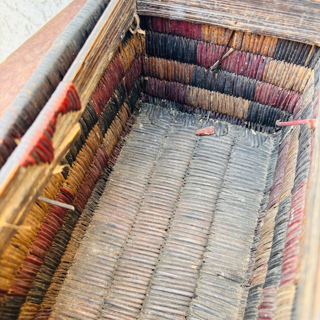 Black Early 1900s Rustic Rattan Box With Lid For Sale - Image 8 of 13