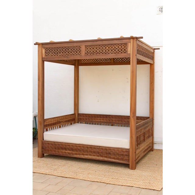 1990s Monumental Reclaimed Teak Floral Jali Canopy Daybed For Sale - Image 5 of 14
