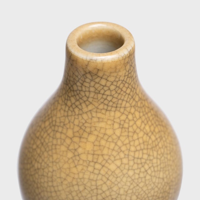 Chinese Crackled Double Gourd Vase, C. 1900 For Sale - Image 4 of 5