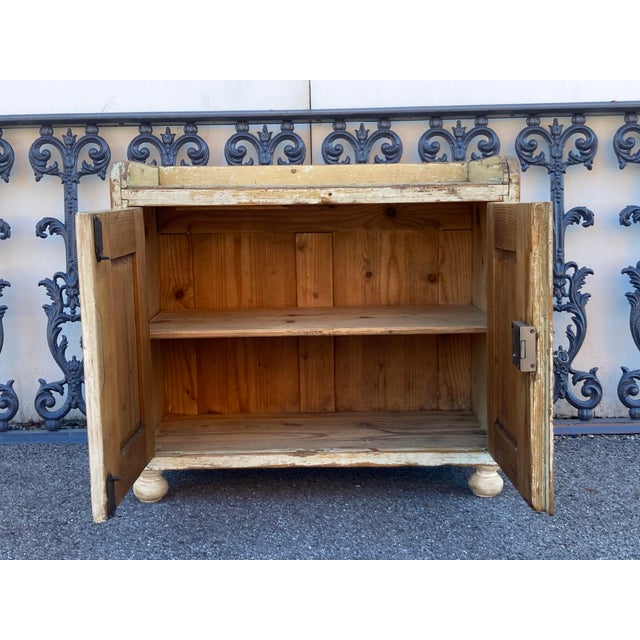 1920s Pine Painted Water Cupboard For Sale - Image 12 of 13