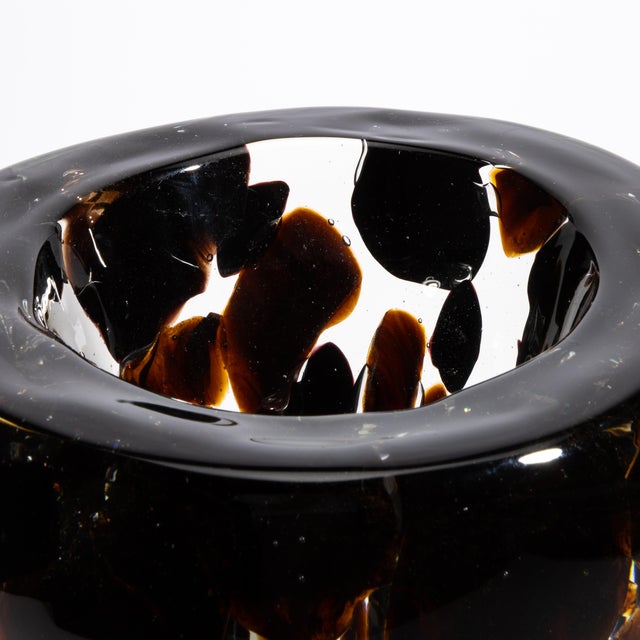 Onyx Hand Blown Murano Vase With Onyx Black and Dark Amber Details For Sale - Image 8 of 11