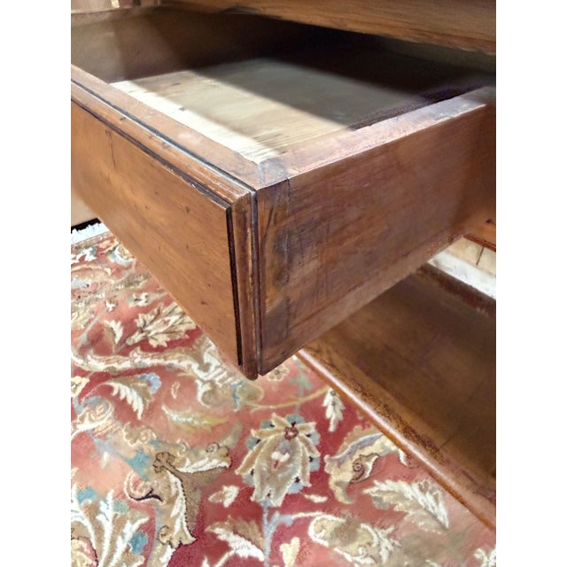 Neo-Renaissance Console Table in Walnut, 1890s For Sale - Image 3 of 9