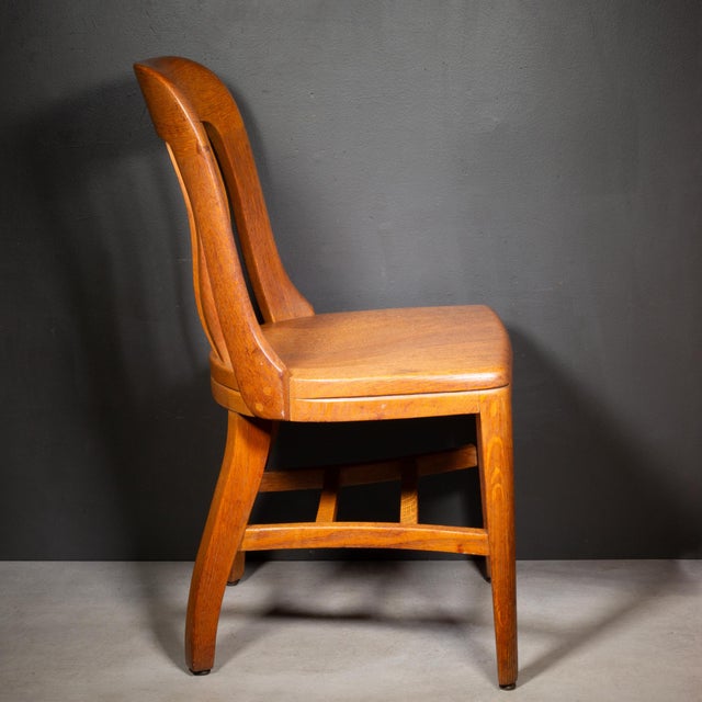 Early 20th Century Johnson Chair Co. Solid Oak Banker's Desk Chair c.1930-1948 For Sale - Image 5 of 8