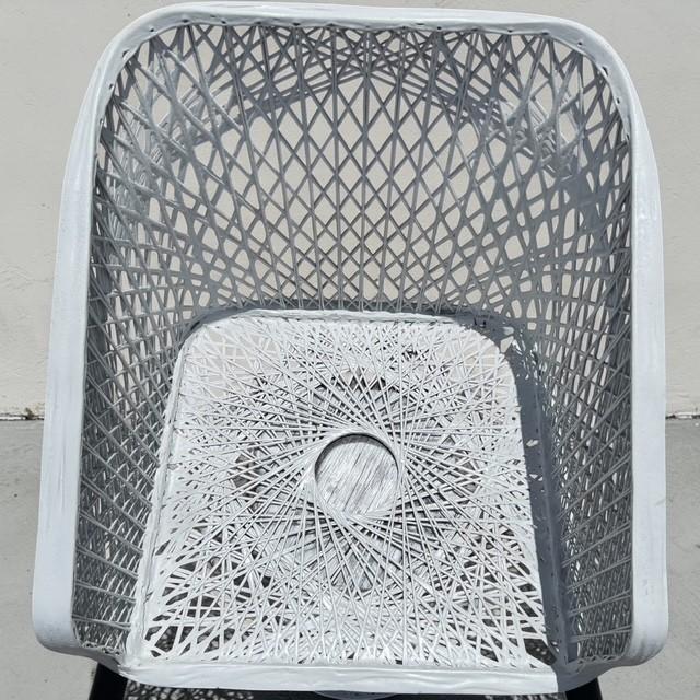 Vintage Spun Fiberglass Patio Chair Attributed to Russell Woodard For Sale In Miami - Image 6 of 8