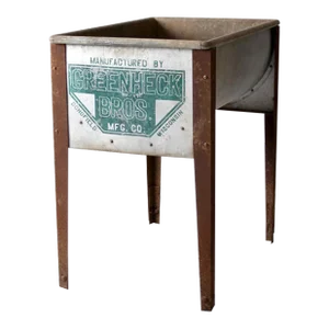 Vintage Metal Washtub