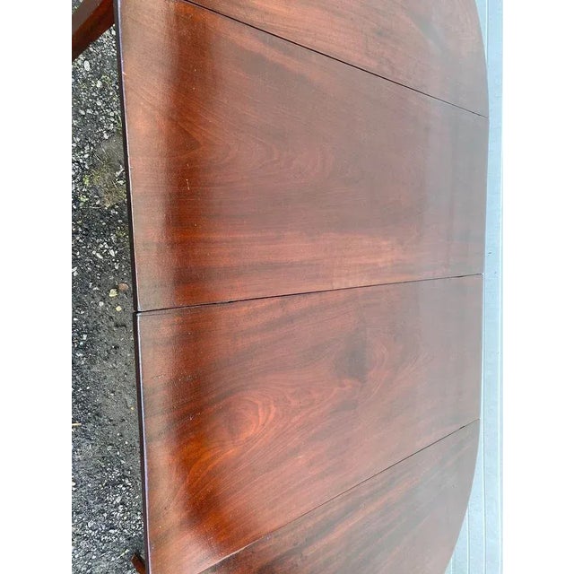 19th Century Antique Federal Mahogany Two-Part Banquet Dining Table With 2 Leaves. For Sale - Image 12 of 12