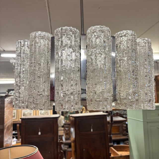 Doria Chandelier with Metal Stem, 17 Glasses and 9 Light Points from Venini, 1900 For Sale - Image 10 of 12