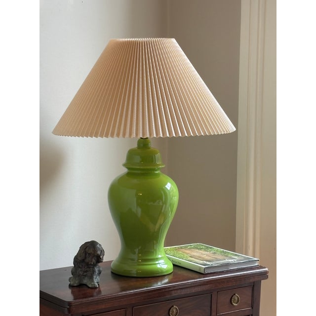 Mid-Century Modern Mid-20th Century Knife Pleated Lamp Shade in Crème For Sale - Image 3 of 17