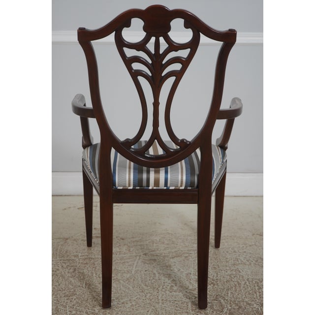 Henredon Set of 8 Henredon Mahogany Shield Back Dining Chairs For Sale - Image 4 of 18