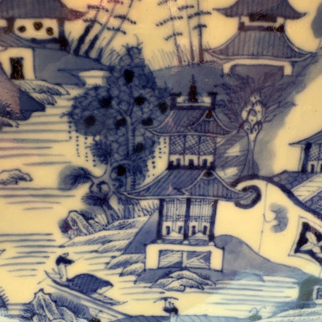 Chinese 19th Century Chinese Nanking Blue and White Oval Dish For Sale - Image 3 of 3