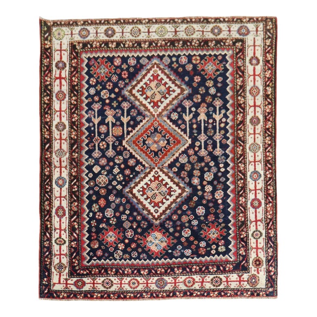 Early 20th Century Tribal Traditional Shiraz Rug - 4'9" x 5'5" For Sale